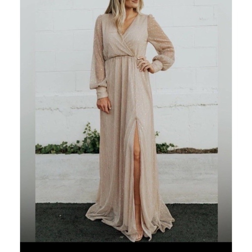 Baltic Born Abigail Sparkle Sequin Dress Champagne Long Sleeve Women Medium Slit